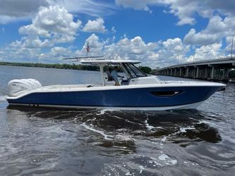 37' Pursuit 2023 Yacht For Sale